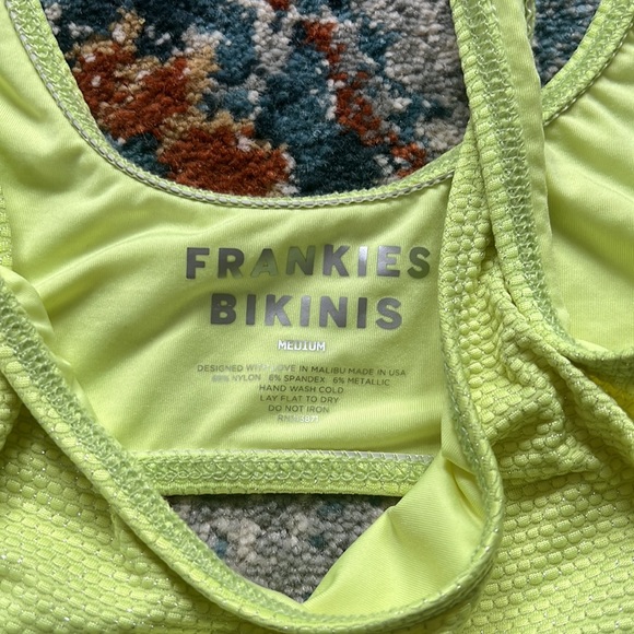 Frankie’s Bikini top and bottom - Picture 4 of 5